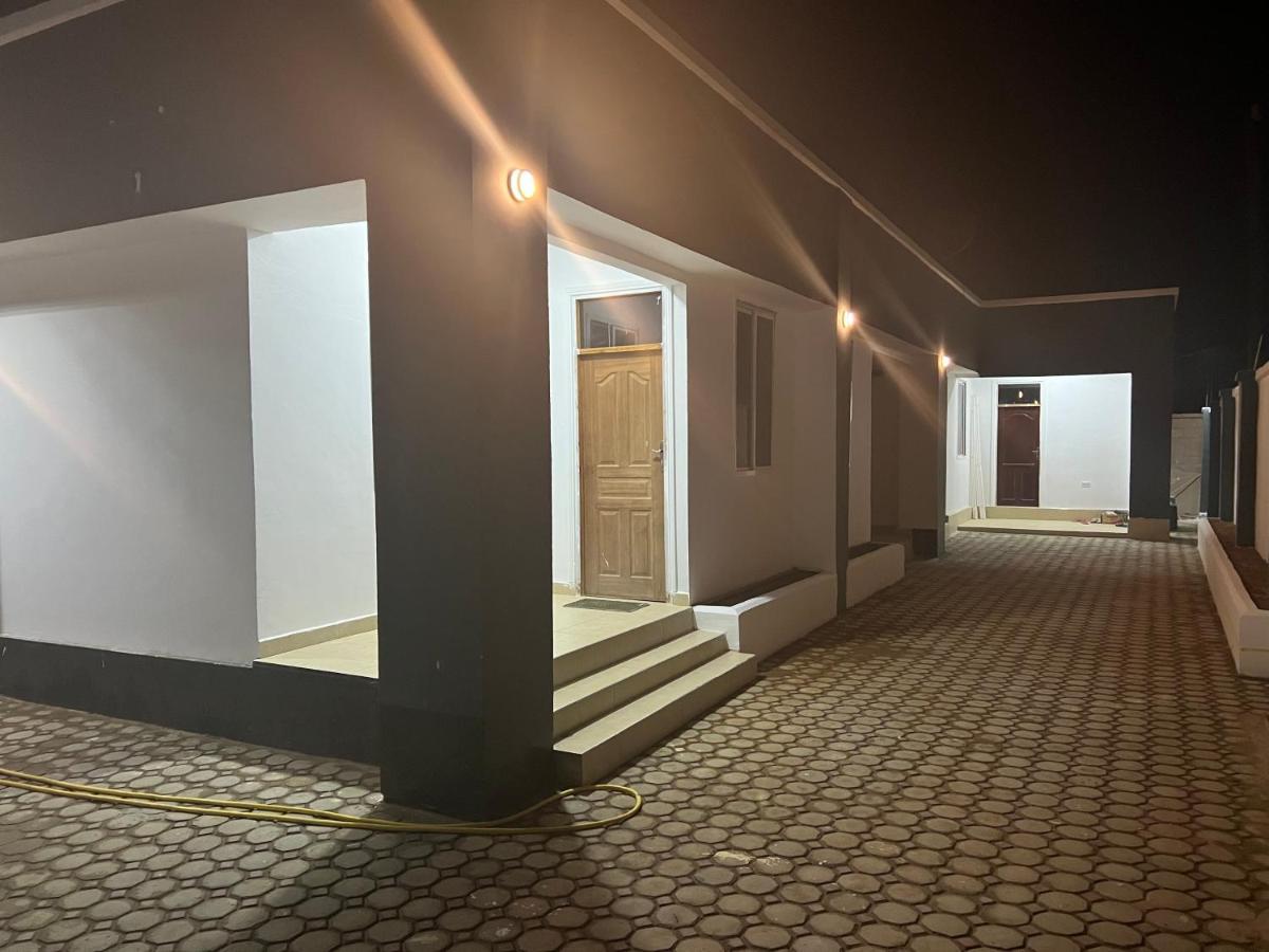 Good Homes Apartment 2 Додома Экстерьер фото